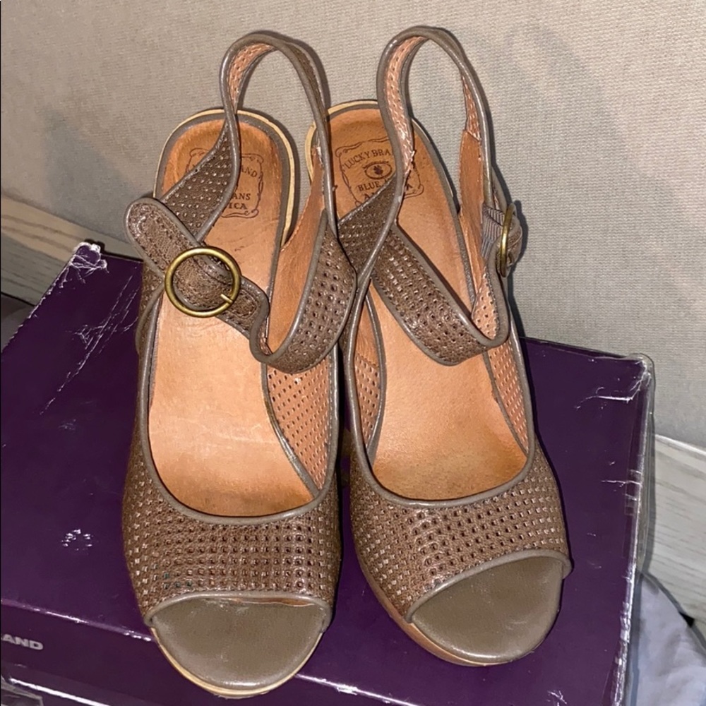 Lucky Brand Sandals
